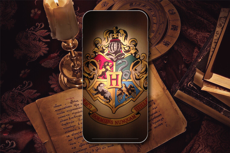 The Hogwarts Crest Apple iPhone Wallpaper